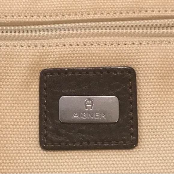 ETIENNE AIGNER DAMASCUS BELTED LEATHER TOTE WITH TWO FABRIC INSERTS - Picture 15 of 16